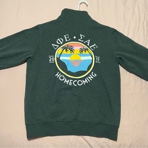 DELTA PHI EPSILON GREY BEACHY PULLOVER